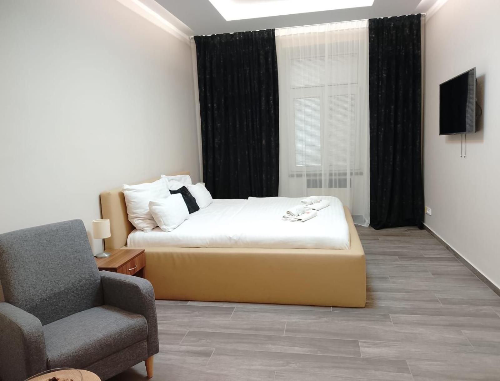 Euro Apartments Krenova 75 เบอร์โน ภายนอก รูปภาพ